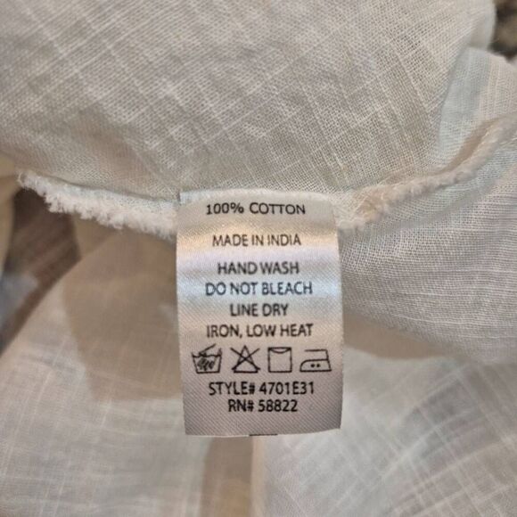 Max Studio Women's White, Blue & Red Floral Embroidered Cotton Tank Top NEW - Picture 10 of 10